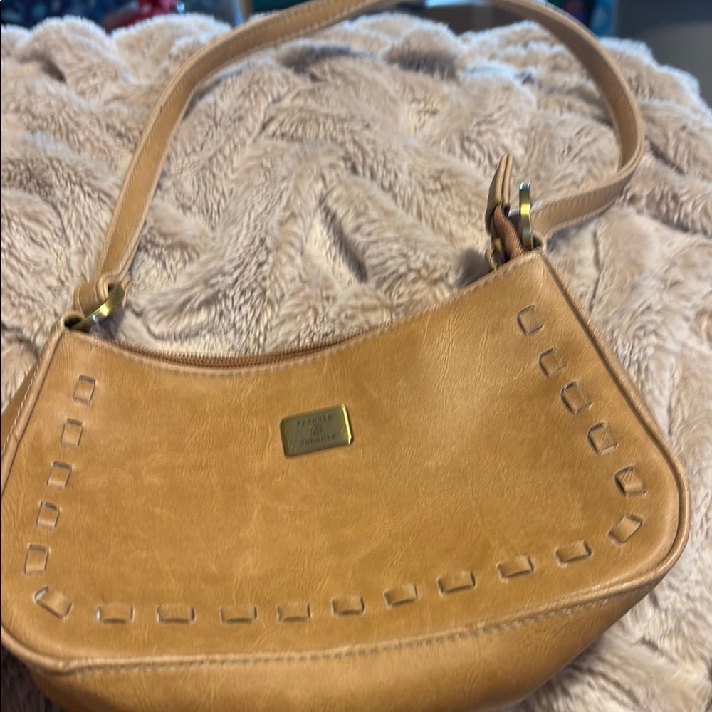 Frankie and Johnnie compact Tan Leather Shoulder Bag: vintage